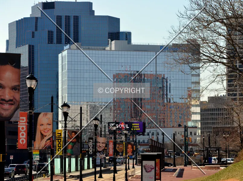 Photo 968-807-572