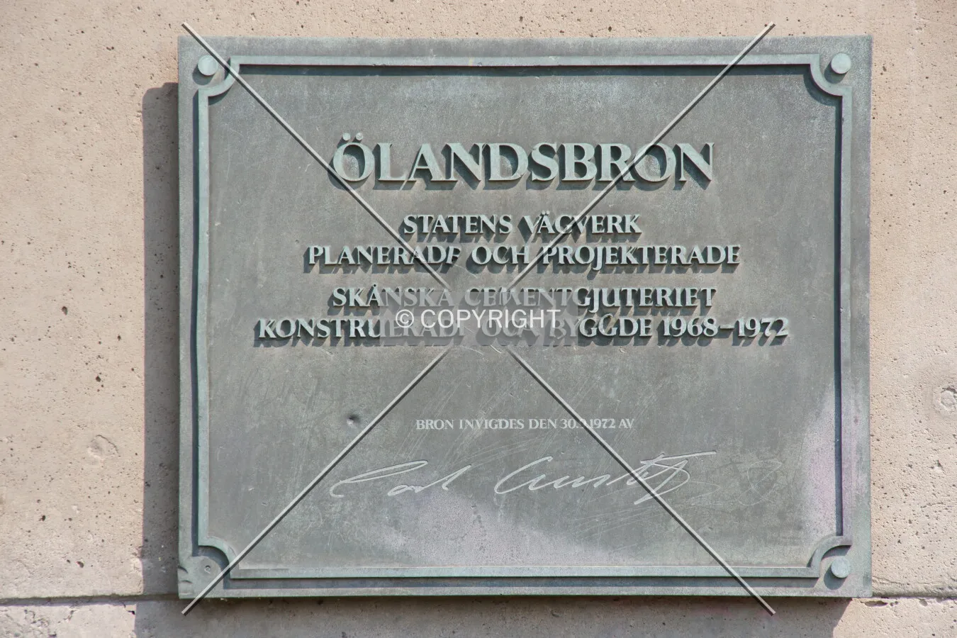 The plague of Ölandsbron showing details of its construction