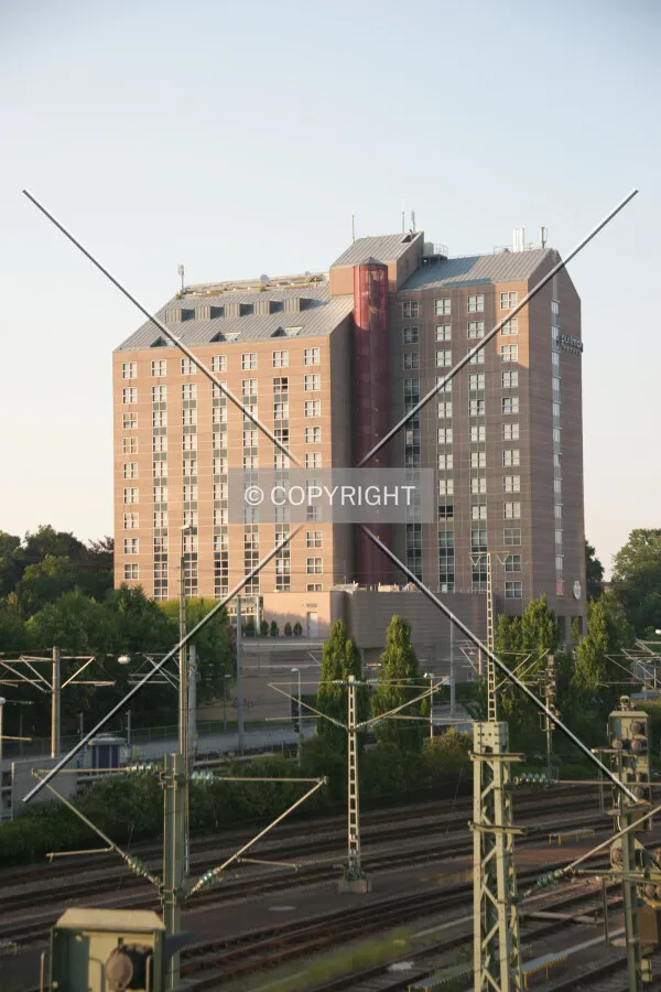 Photo 096-964-741