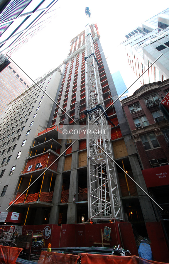 Looking up from Stone Street