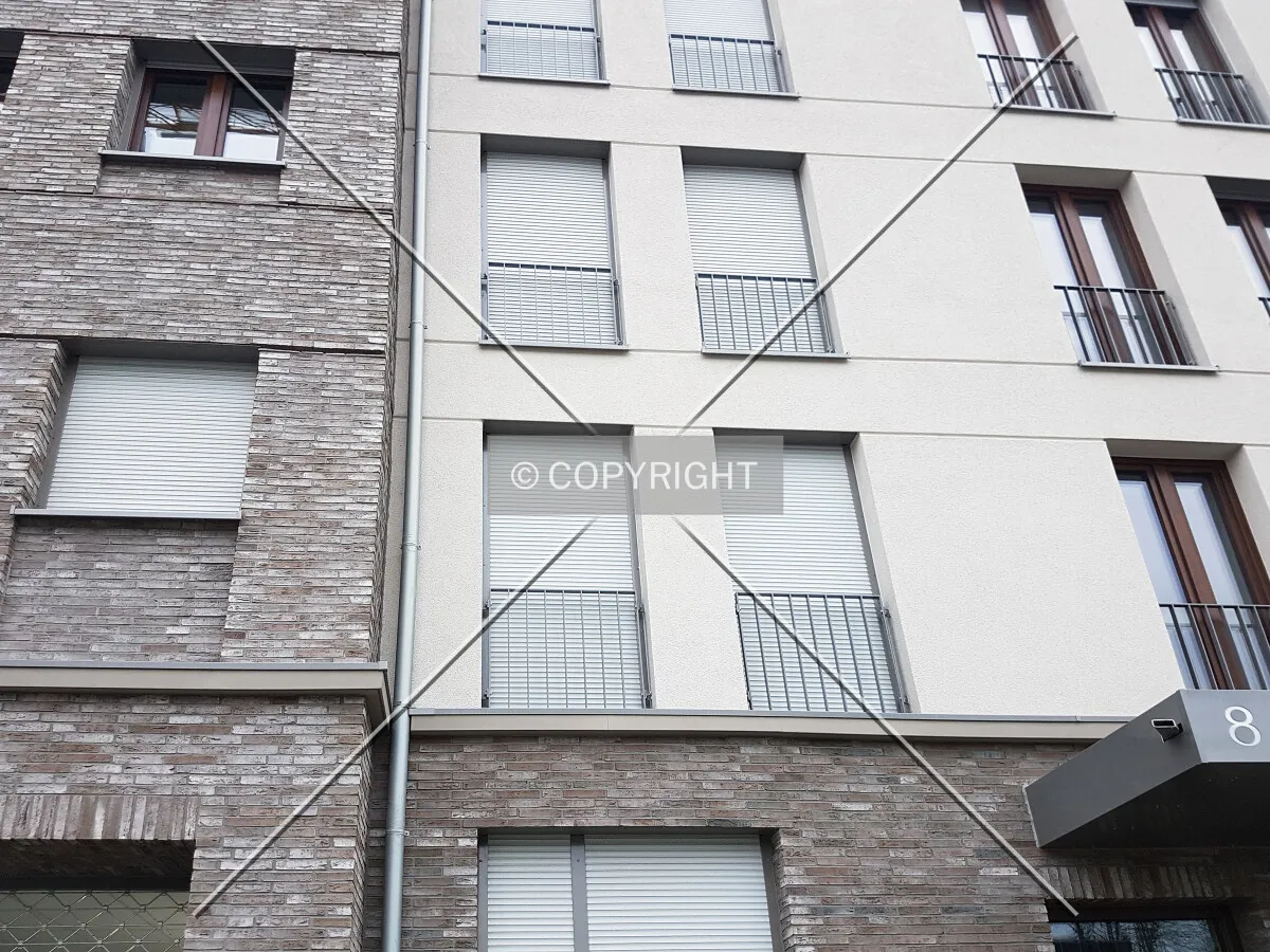 Photo 097-019-708