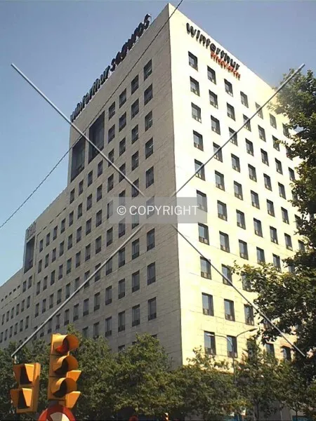 Photo 097-201-908