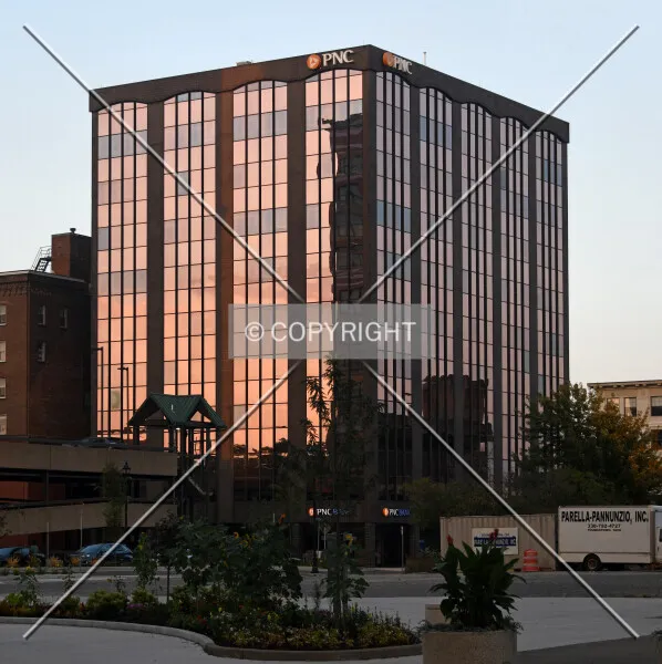 Photo 975-653-761