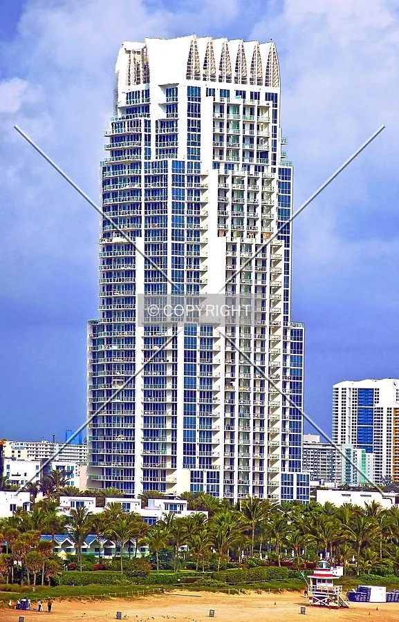 Continuum on South Beach, North Tower