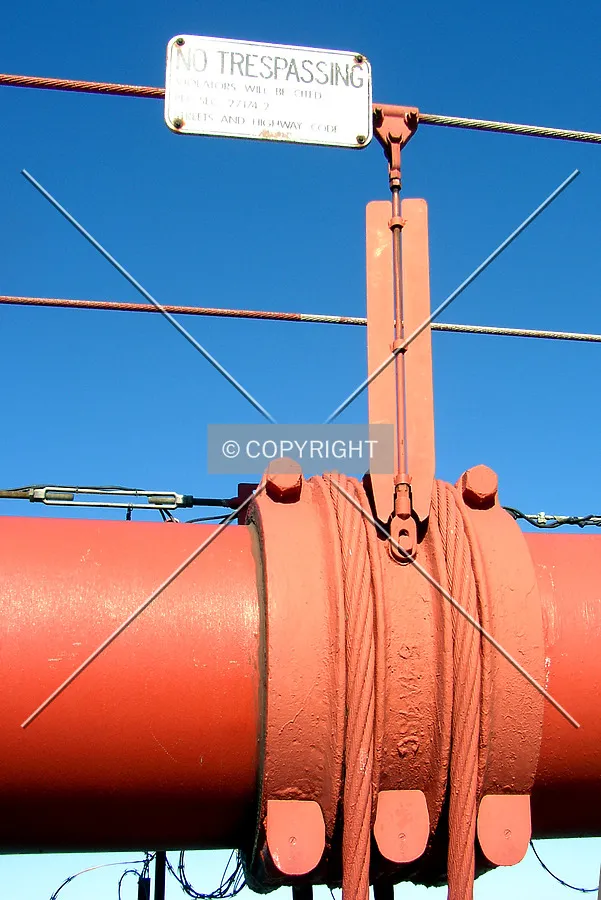 Detail of the primary eastern cable