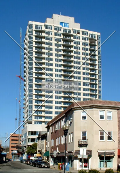 979-004-377