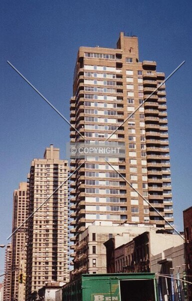Photo 979-353-931