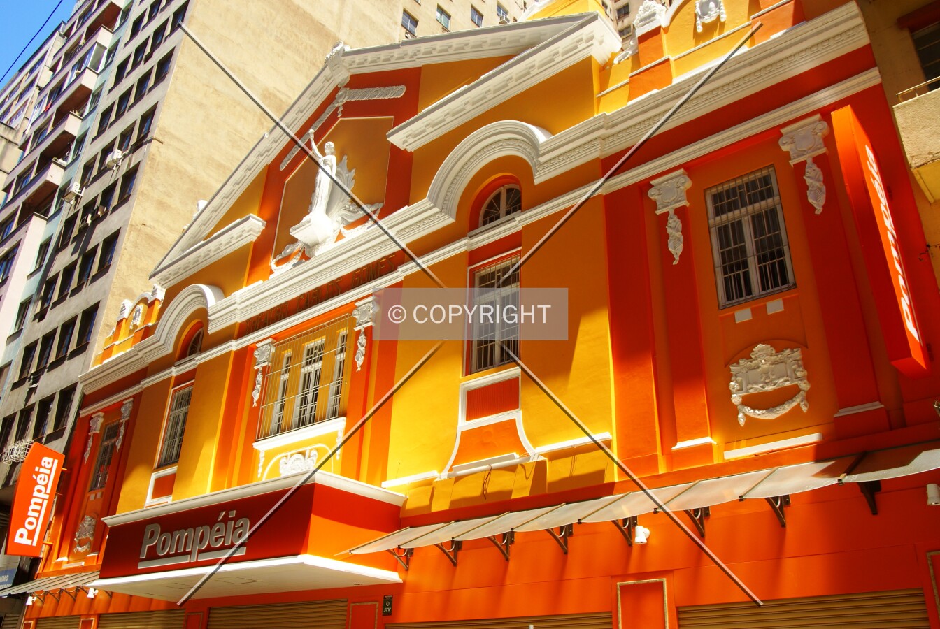 View from across Vigário José Inácio Street