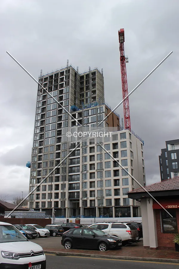 Photo 982-198-781