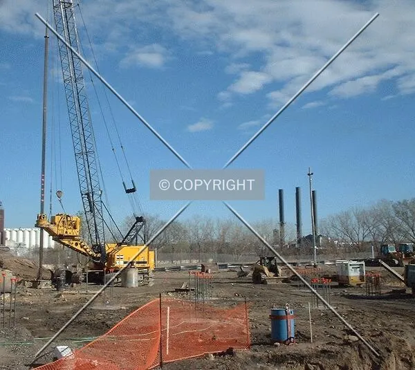Caisson drilling rig in the excavation pit
