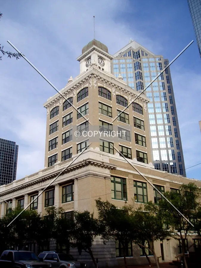 From the northwest across East Kennedy Boulevard, in front of SunTrust Financial Centre