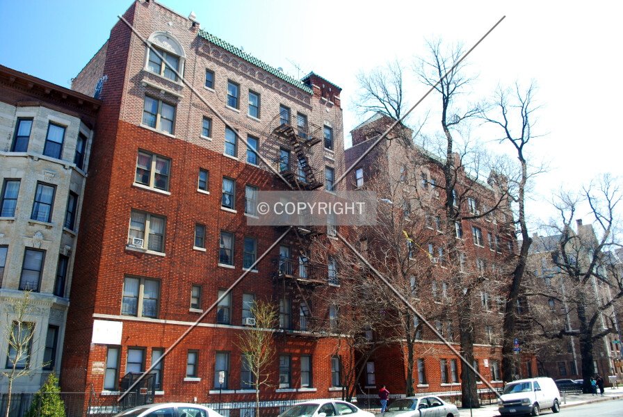 Photo 984-502-347