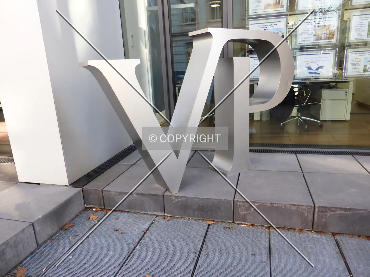 Photo 985-968-487