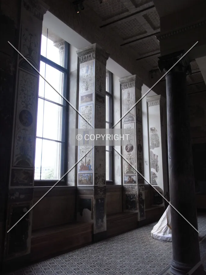 Inside Neues Museum Berlin