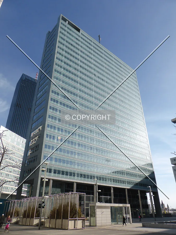 Photo 098-753-836