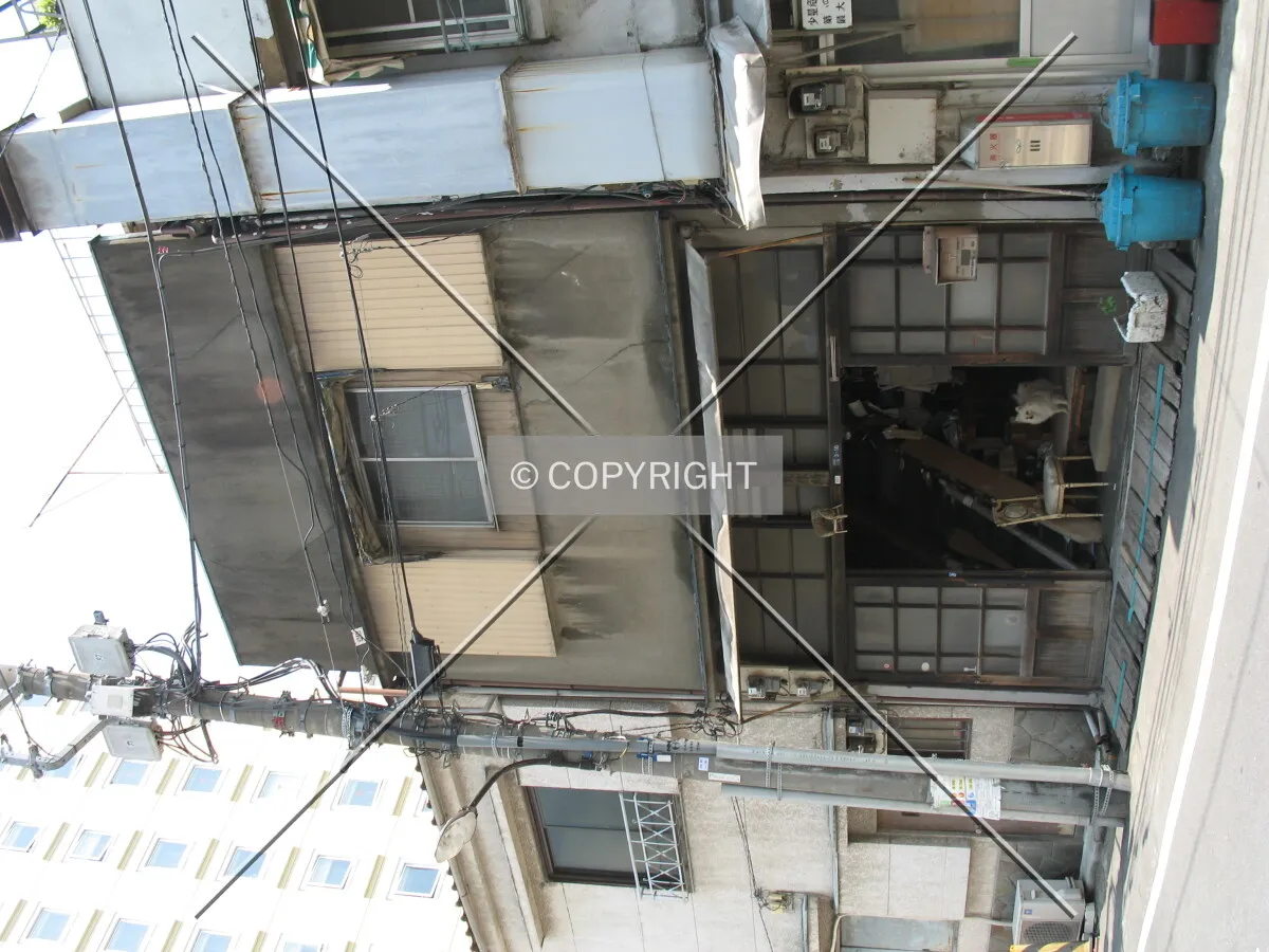 Photo 987-920-712