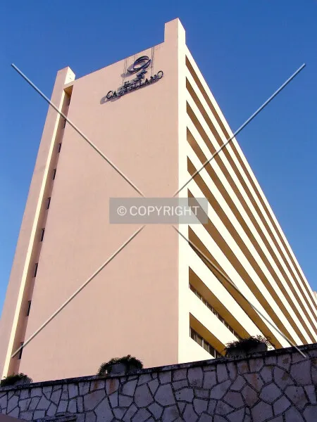 El Castellano Hotel & Club
