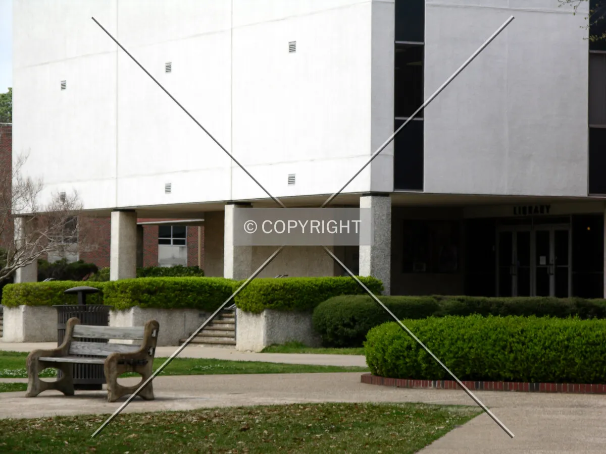 Southern base and entrance area