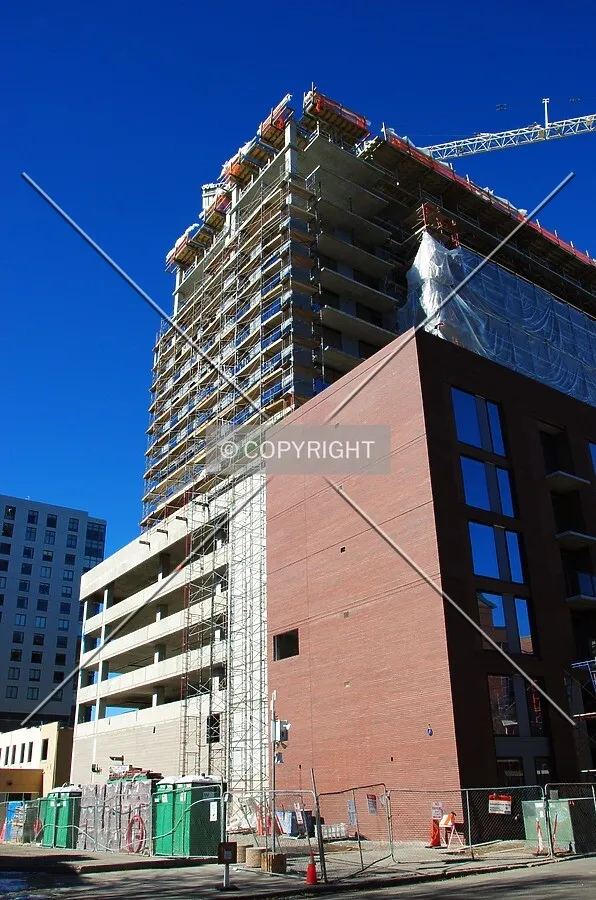 Photo 990-604-239
