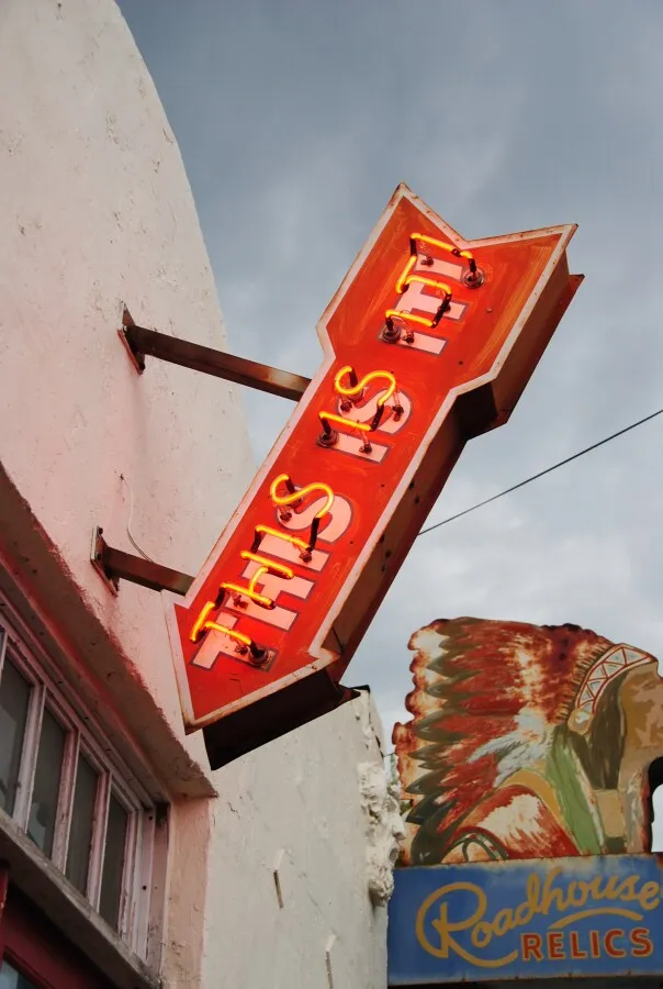 Neon sign
