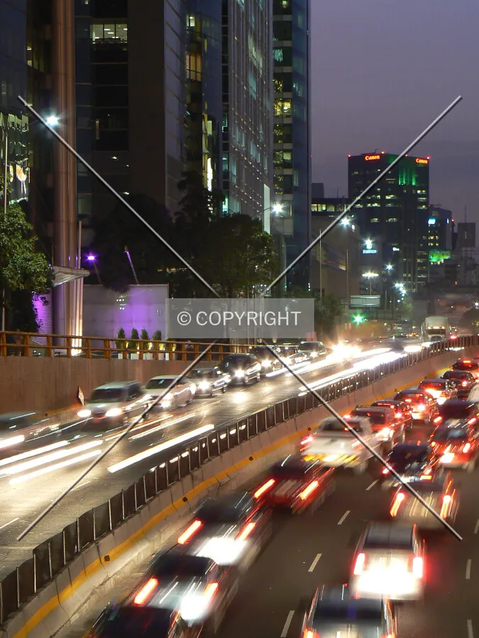 Looking the Anillo Periferico throughout Polanco District