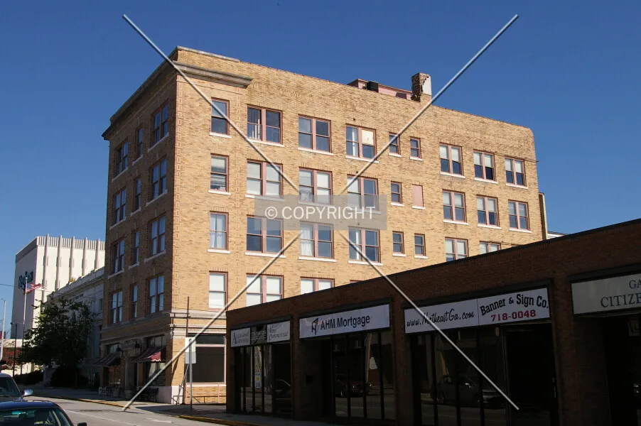 Photo 994-154-928
