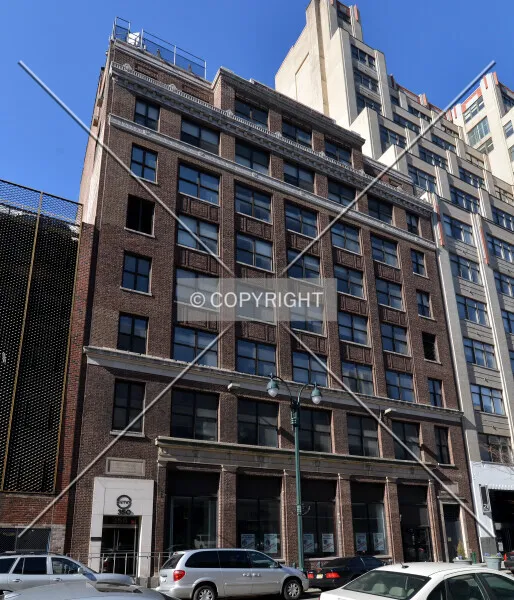 Photo 099-493-222