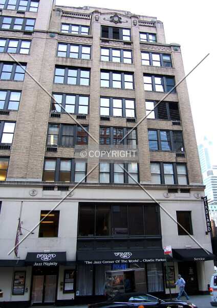 Photo 994-988-574