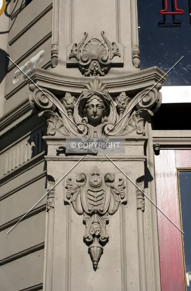 Photo 995-742-649