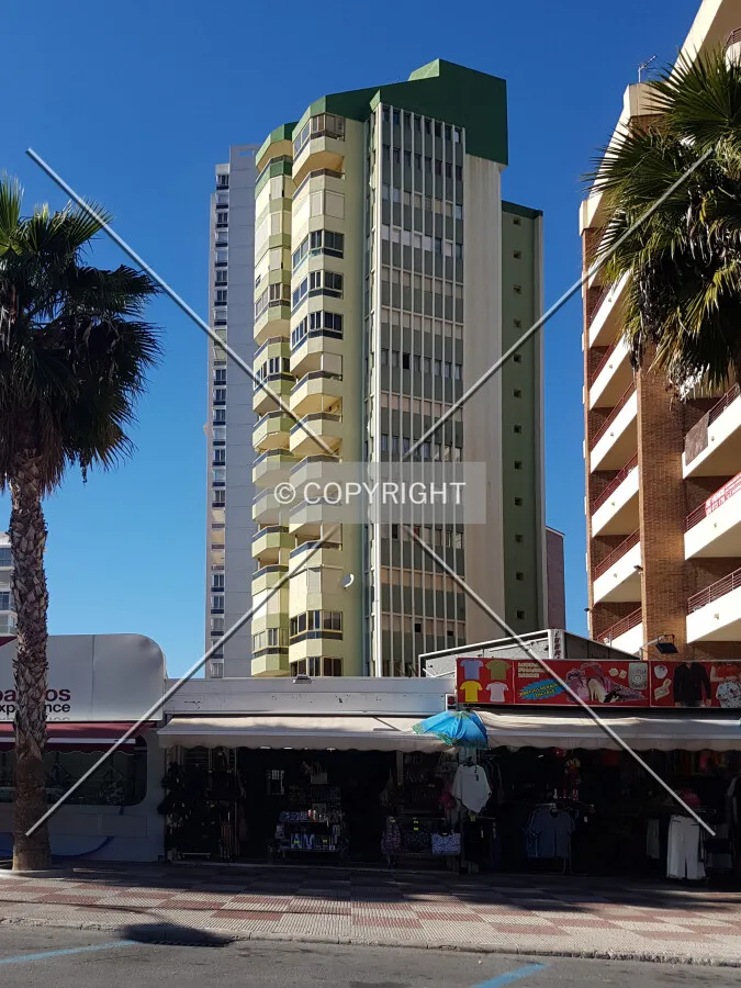 Photo 099-753-172