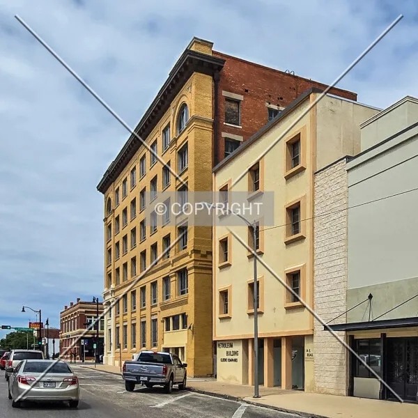 Photo 099-819-294