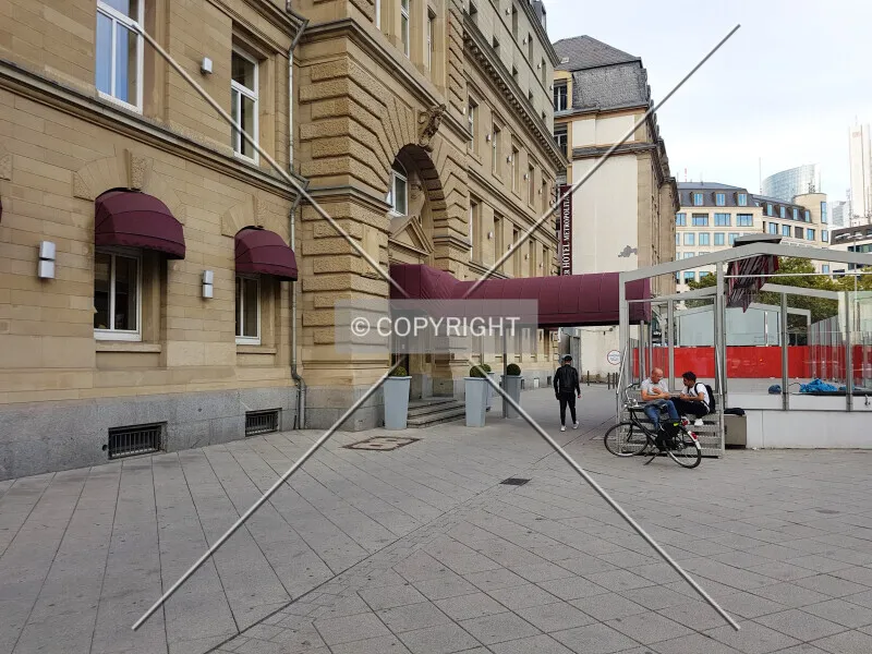 Photo 998-673-708