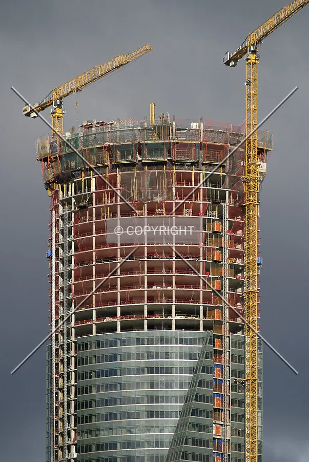 Top floors seen from the southeast