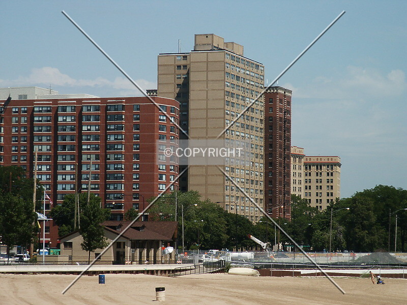Photo 999-214-367