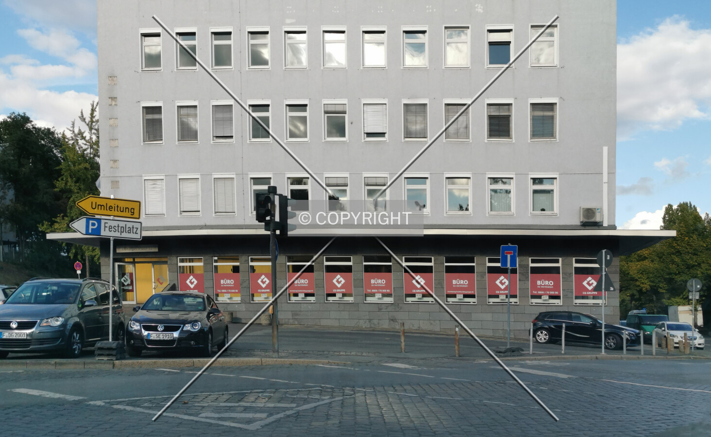 Photo 999-596-573