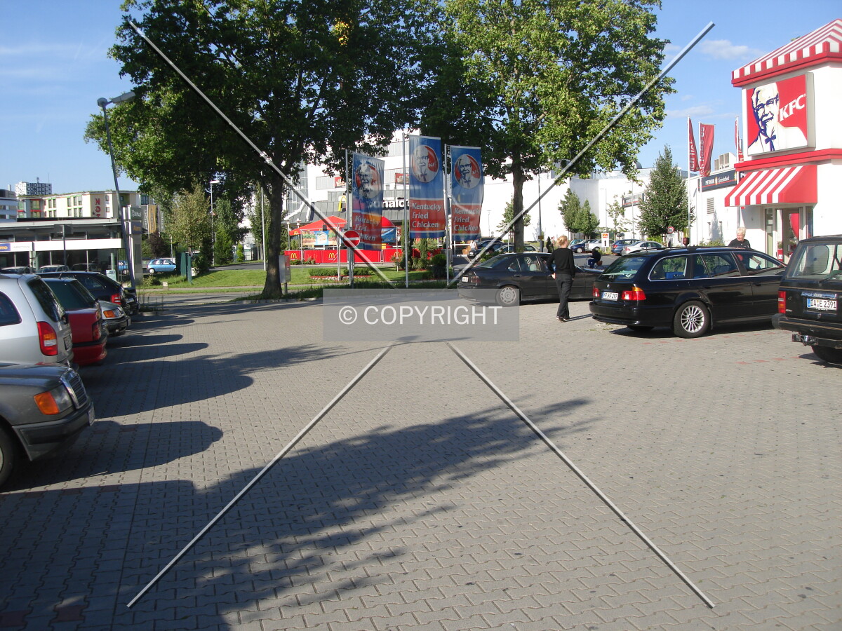 Photo 999-668-387