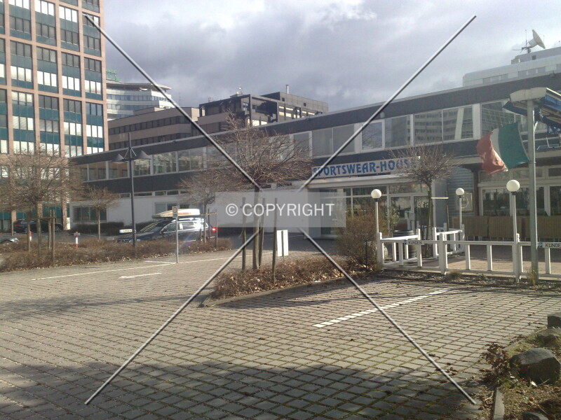 Photo 999-876-224