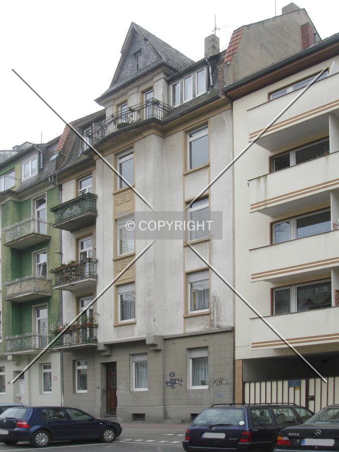 Photo 999-883-733