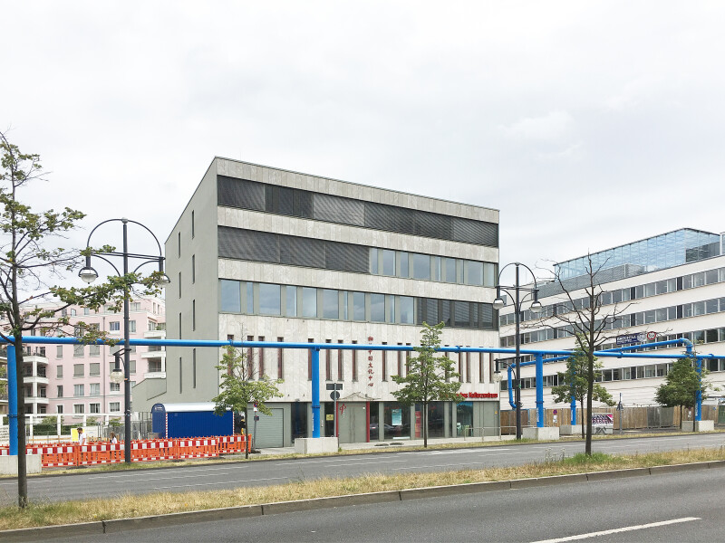 135-030-858