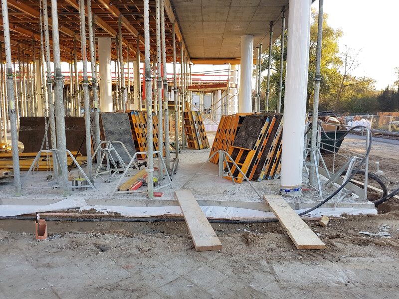 153-801-052