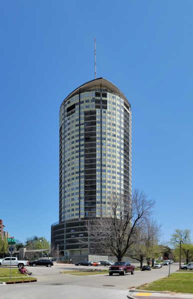 University Club Towers
