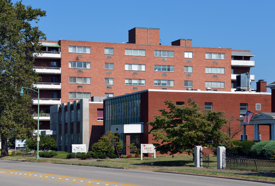 Town House Apartments