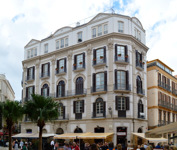 Calle Granada 30