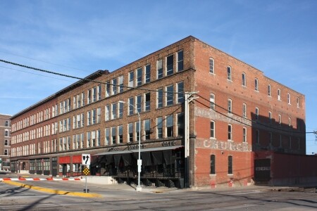 100-198 North 4th Street