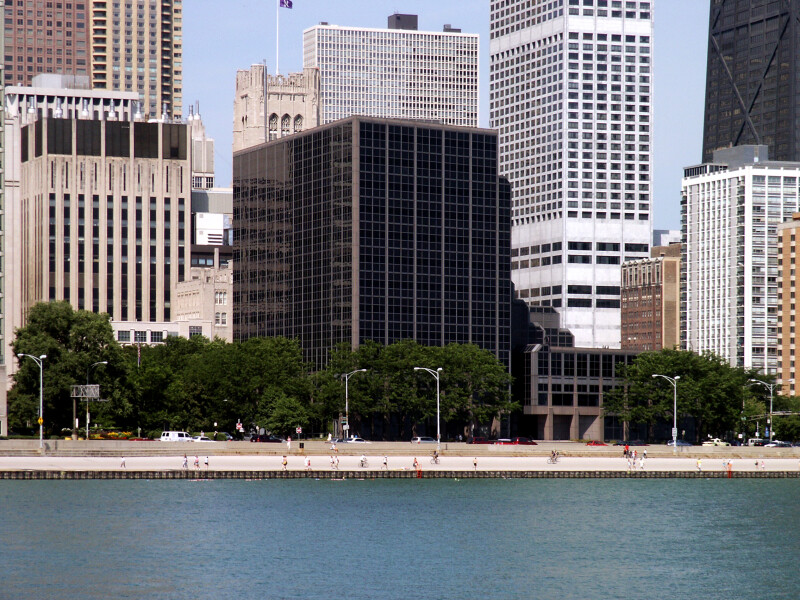 Arthur Rubloff Building