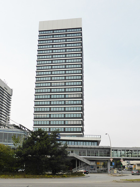 Mundsburg Office Tower