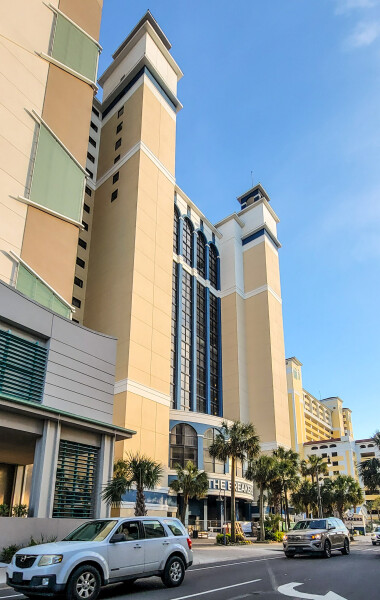 The Breakers Resort Paradise Tower
