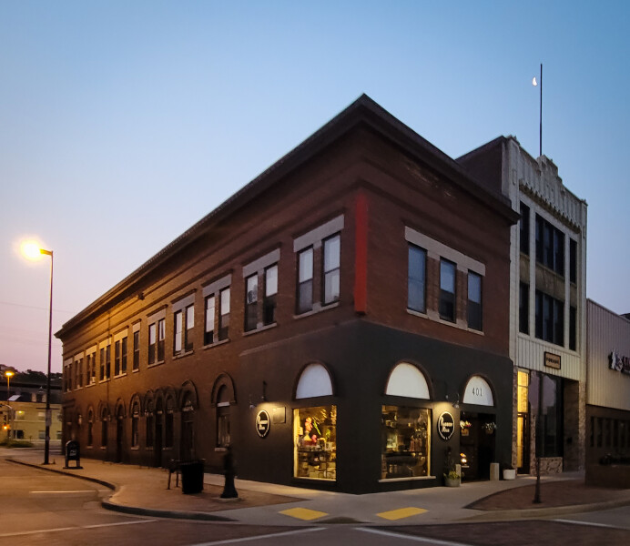 401 South Barstow Street