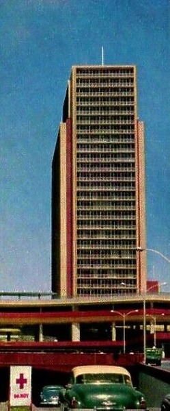 Simon Bolivar Center I