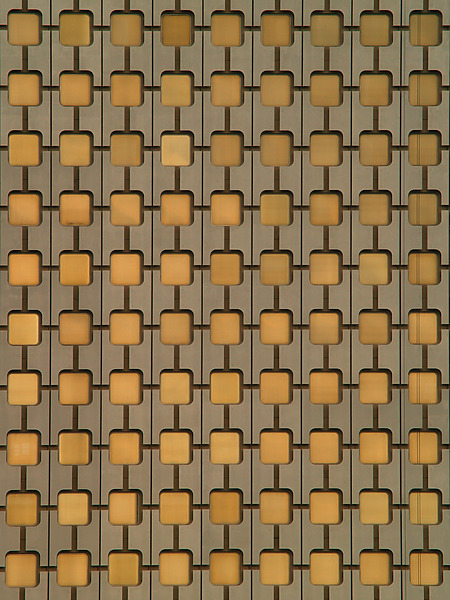 560-970-900